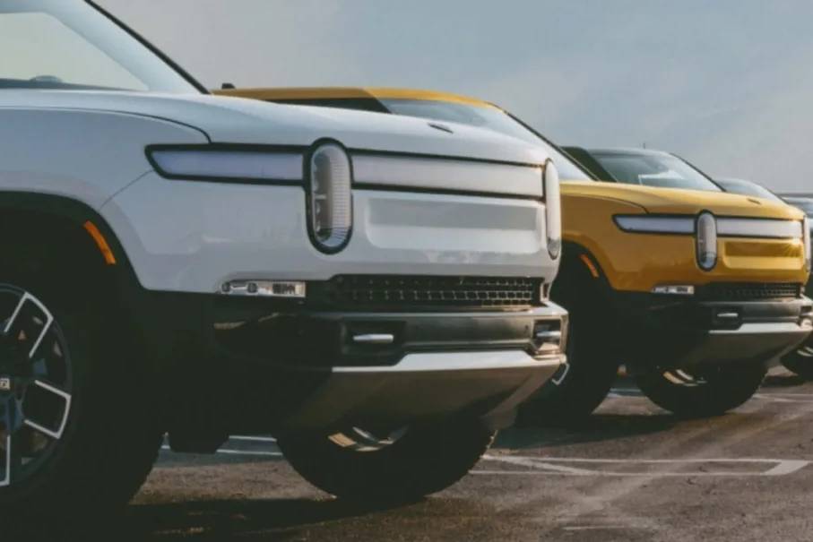 Rivian R1T數(shù)據(jù)曝光：純電皮卡藍海下，誰能占先機？