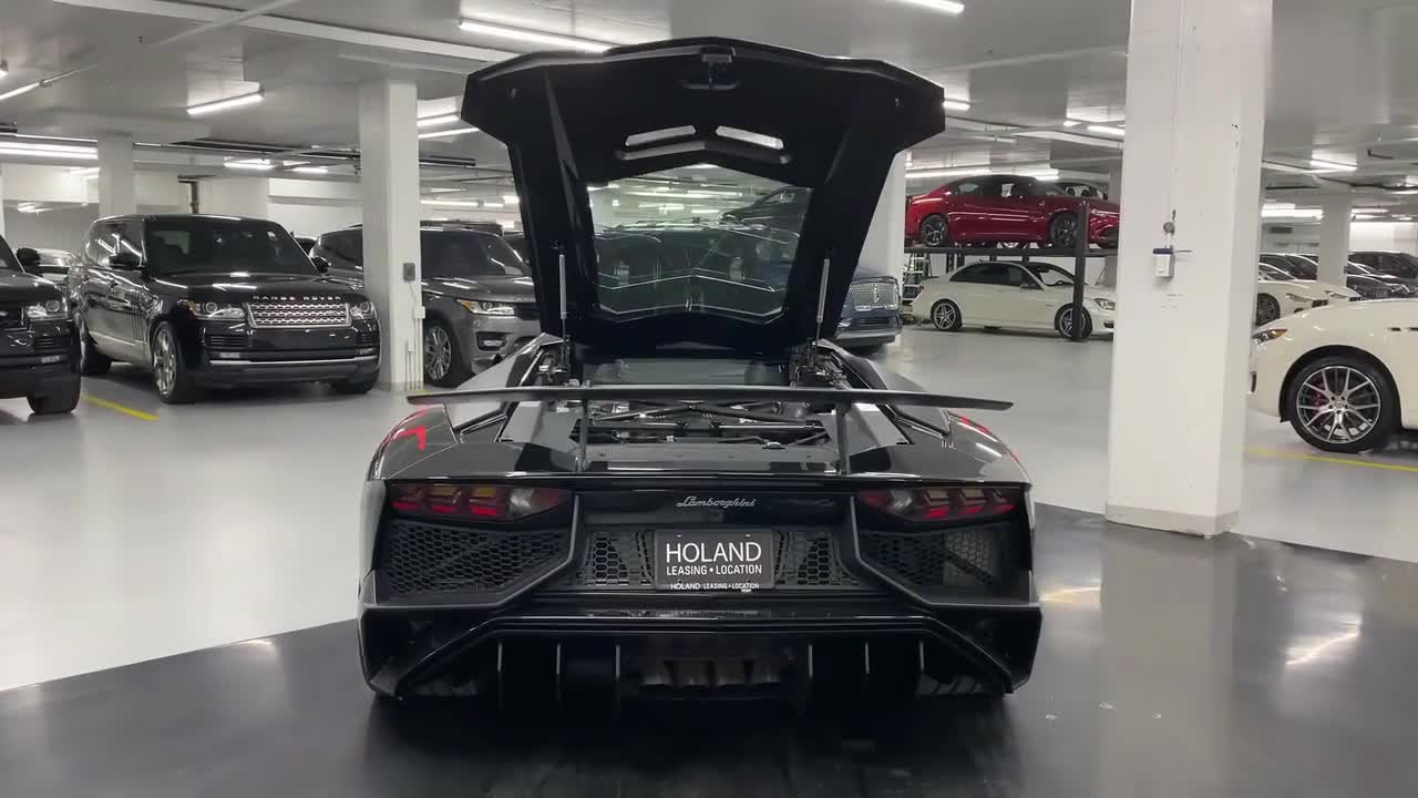 蘭博基尼Aventador SV 外觀賞析（2）