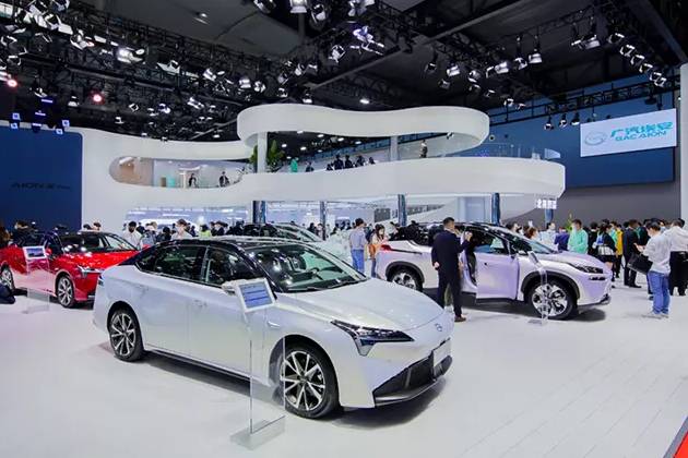 【汽车人】新能源汽车元年——回望2021年中国汽车产业发展