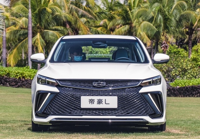 2022款吉利帝豪l,1.4t 8cvt新动力组合,配置差异分析