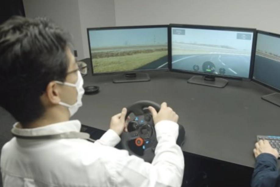 索尼5G远程驾驶技术 在日本驾驶德国VISION-S测试车