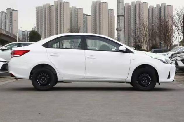 詳解小型轎車YARiS L致享，經(jīng)濟耐用，配1.5L發(fā)動機