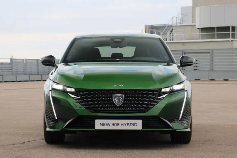 小兩廂、1.2T，海外敢賣30萬(wàn)，這款法系車會(huì)引入國(guó)產(chǎn)嗎