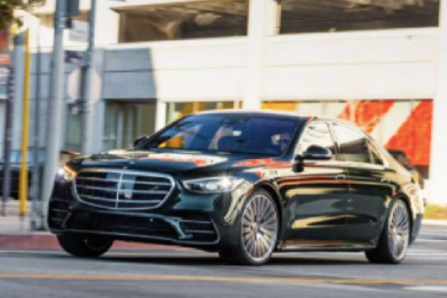 2022 奔驰 S500 4Matic 六个缸就够了？