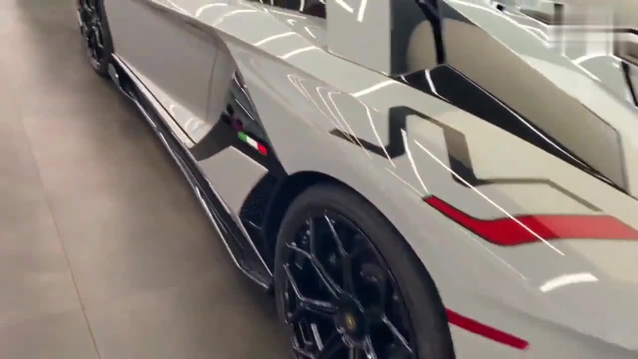 蘭博基尼Aventador SVJ Roadster賞析（2）