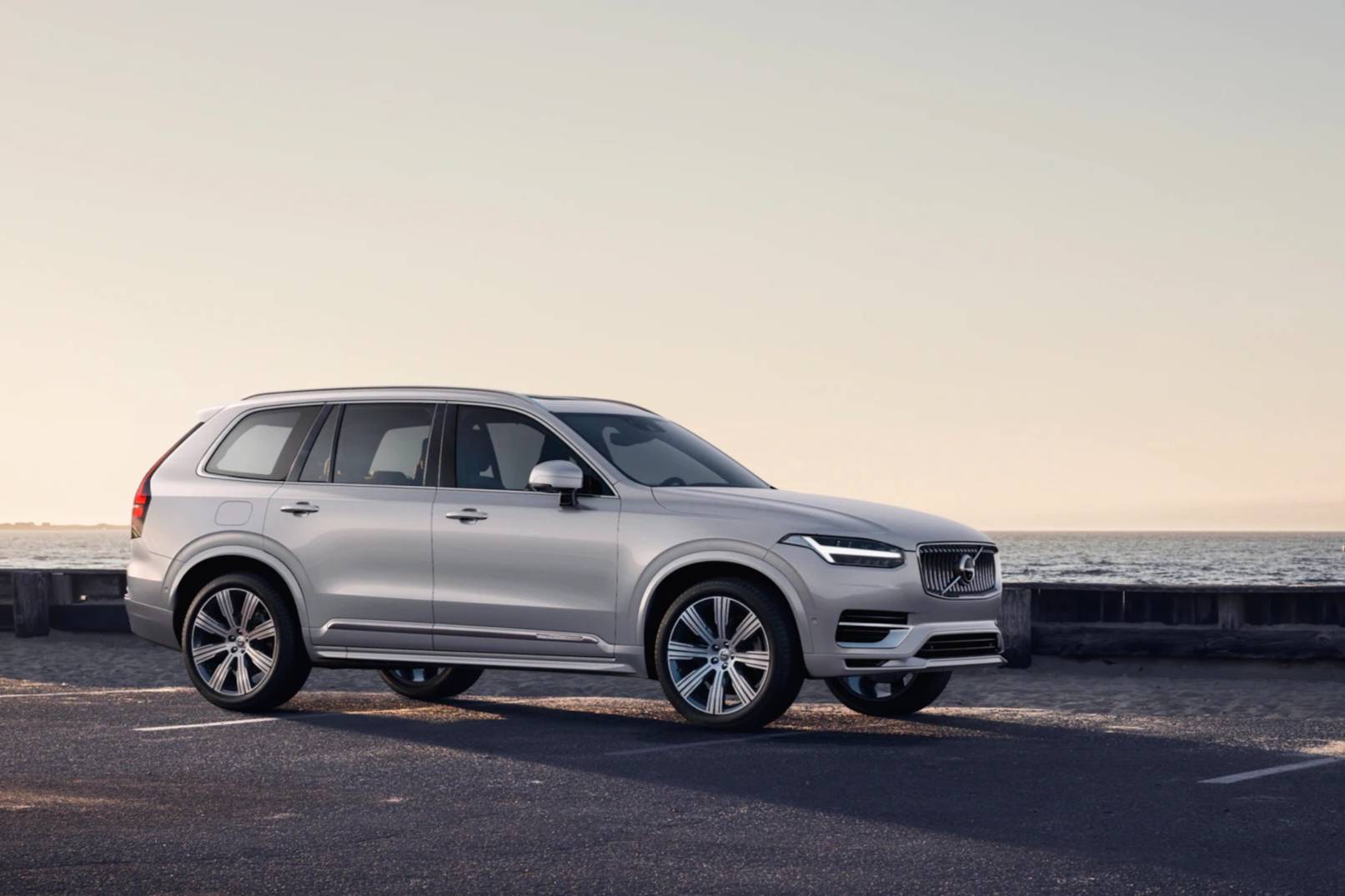 沃尔沃XC90 RECHARGE能否比肩BBA？