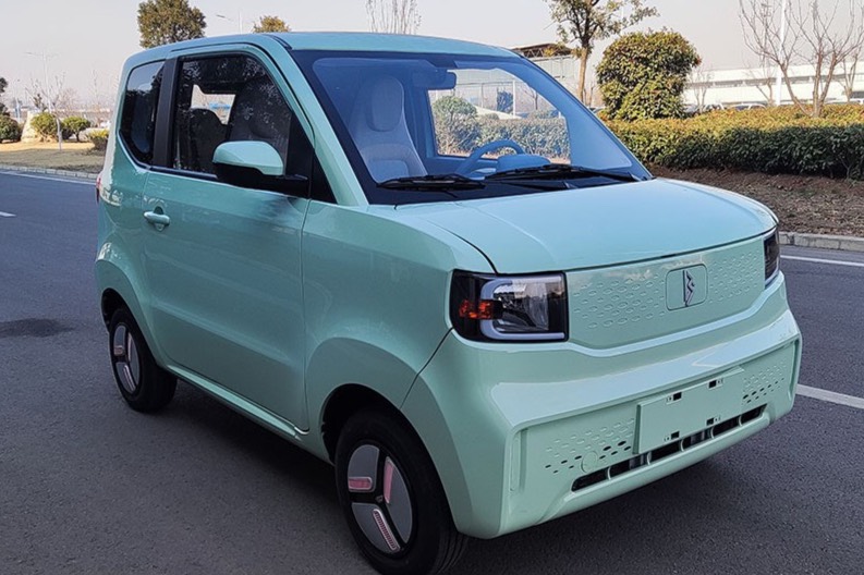 吉麥新車凌寶Uni超甜出擊，Z世代的“甜寵”小車來(lái)了