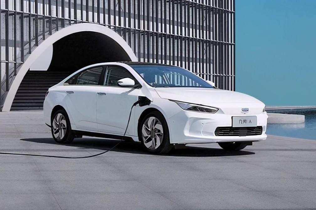 幾何新車曝光,命名“霹靂虎”,設計和定位都要打破常規?
