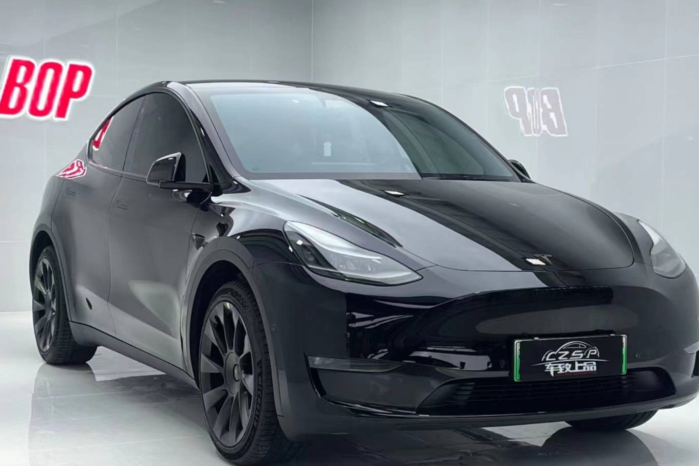 特斯拉Model Y，究竟值不值得買？