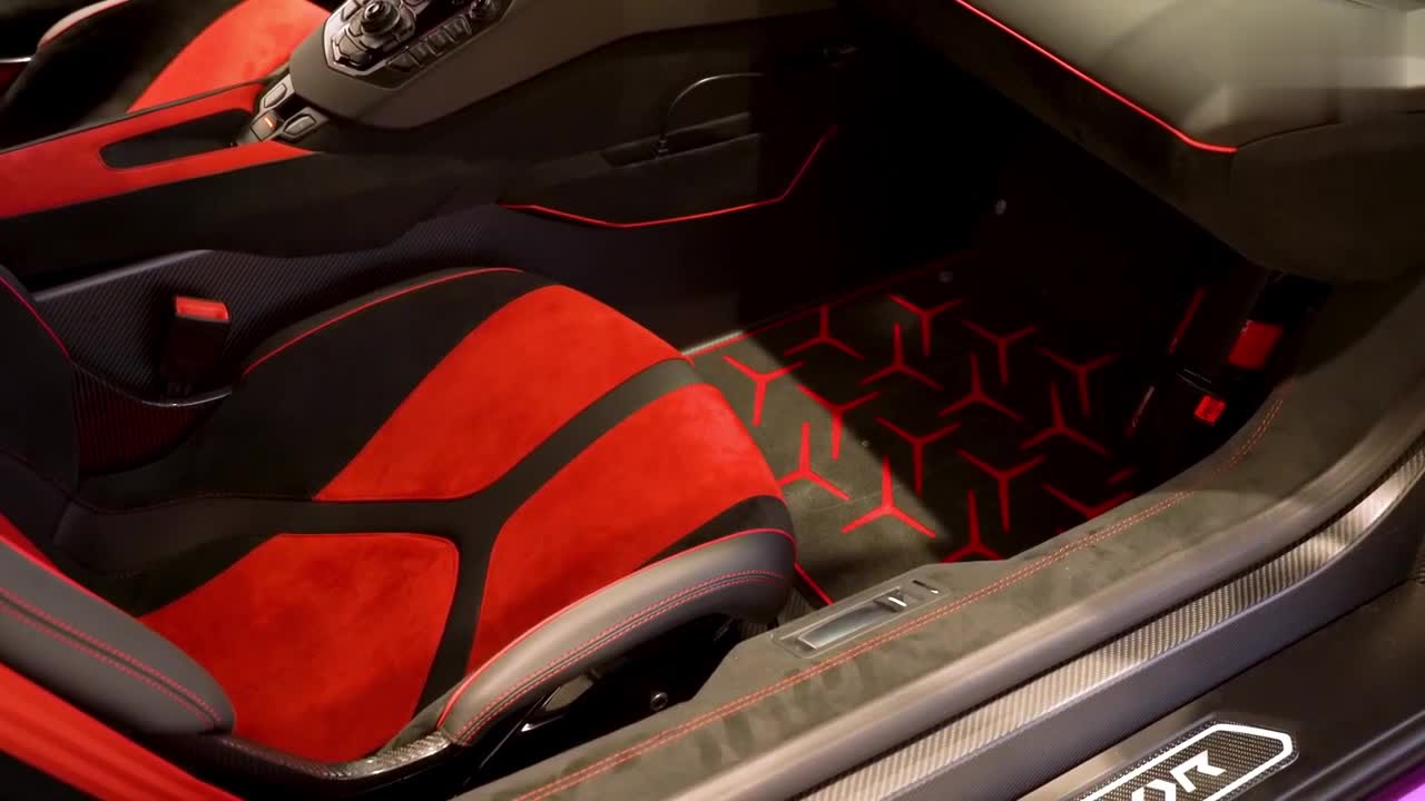 騷粉蘭博基尼Aventador SVJ Roadster賞析（3）