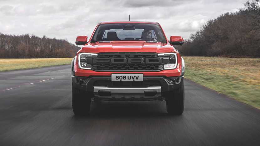外形更凶猛 福特ranger raptor官图发布 配3.0t v6发动机