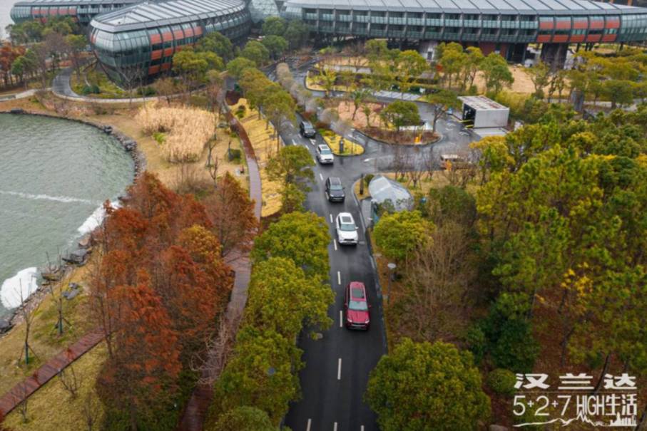 顏光明：漢蘭達(dá)為什么要“進村”？