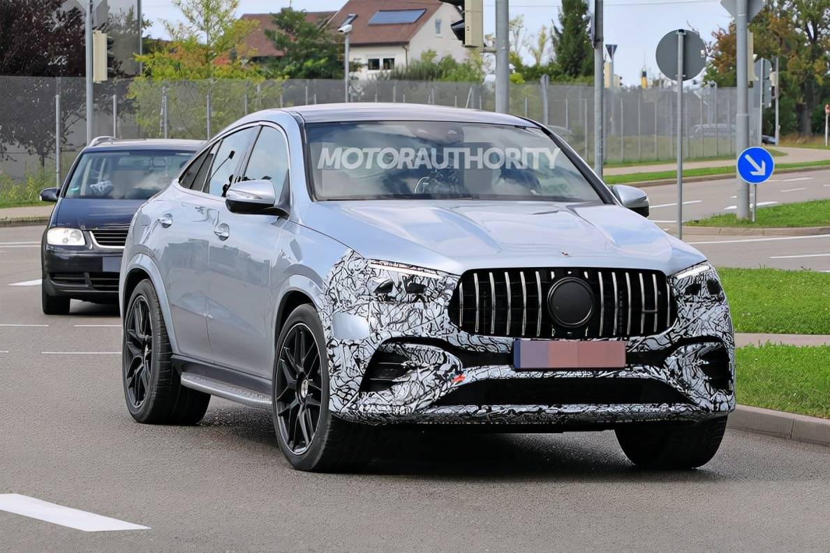 新款梅賽德斯-AMG GLE 53轎跑SUV諜照
