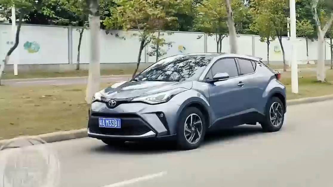 搭載2.0L混動(dòng)系統(tǒng)，動(dòng)態(tài)體驗(yàn)豐田新款C-HR
