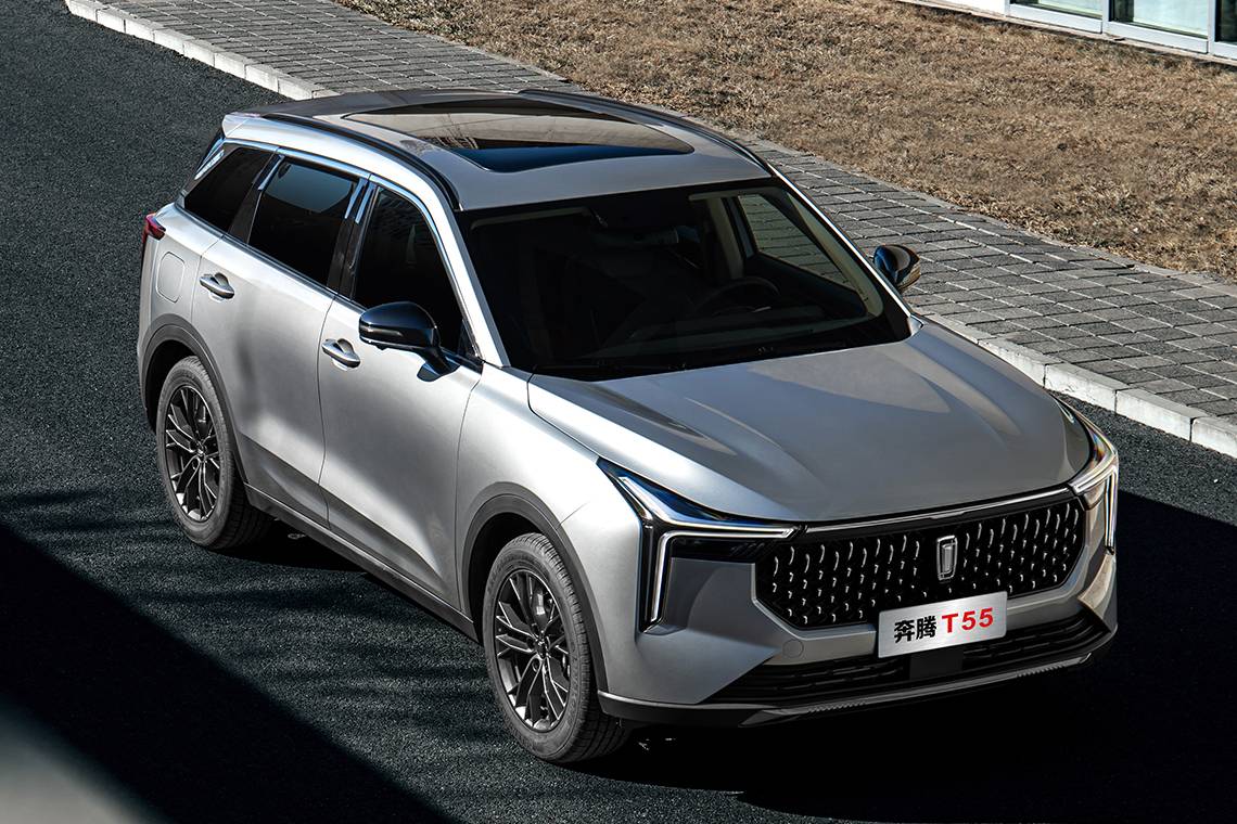 10萬(wàn)元即可拿下，實(shí)用家用SUV，2022款奔騰T55上市