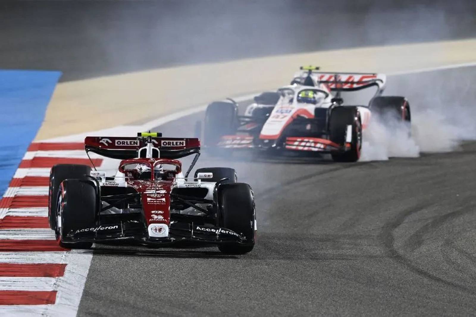 中國賽車“0”的突破，周冠宇F1首秀得分