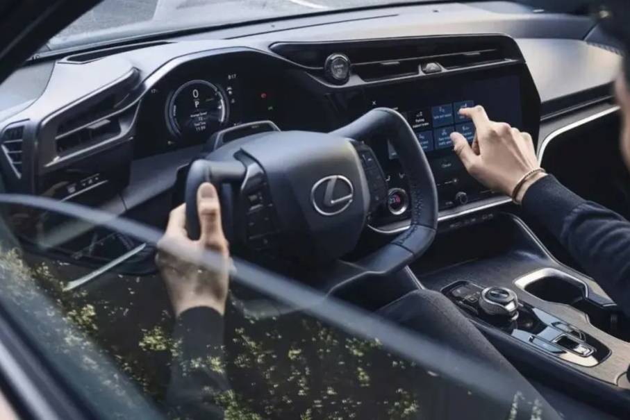 【e汽車】雷克薩斯發布全新純電SUV RZ內飾官圖