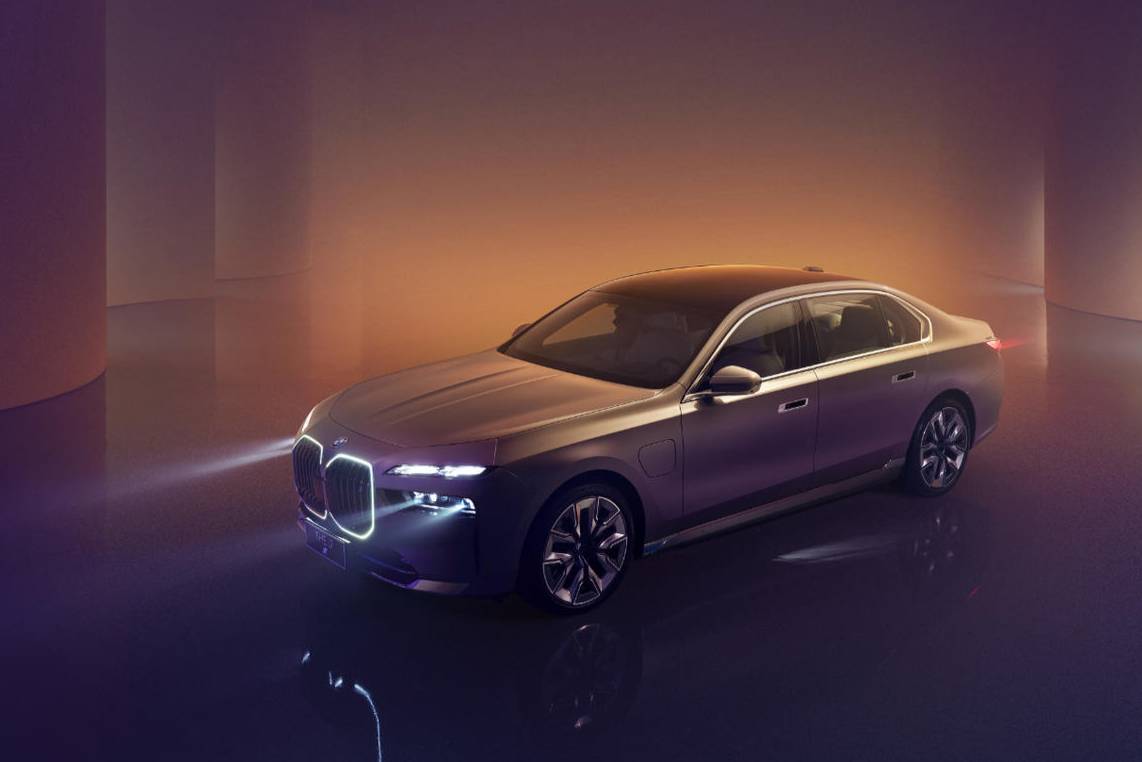 全新BMW 7系初印象：水晶球和魔法屋