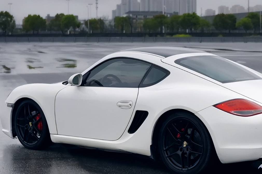 开过987 Cayman S，卡宴GT3RS不香了，为何？