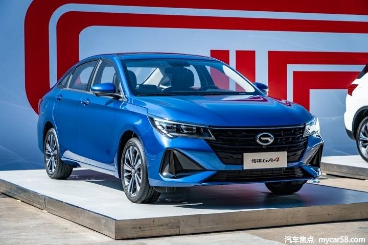 省油、耐用、品質好，這3款手動擋家轎六七萬就能買