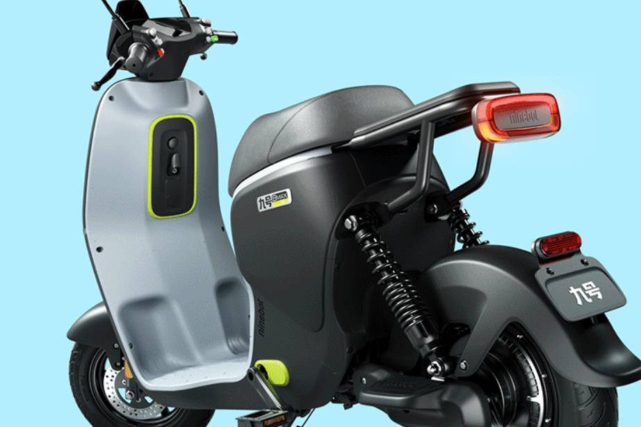 適合上班族騎行的新國標(biāo)電動車，九號BMAX60一周充一次電