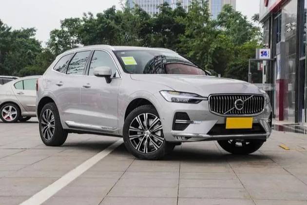 沃尔沃XC60：中型SUV，造型精致，安全配置丰富，适合家用