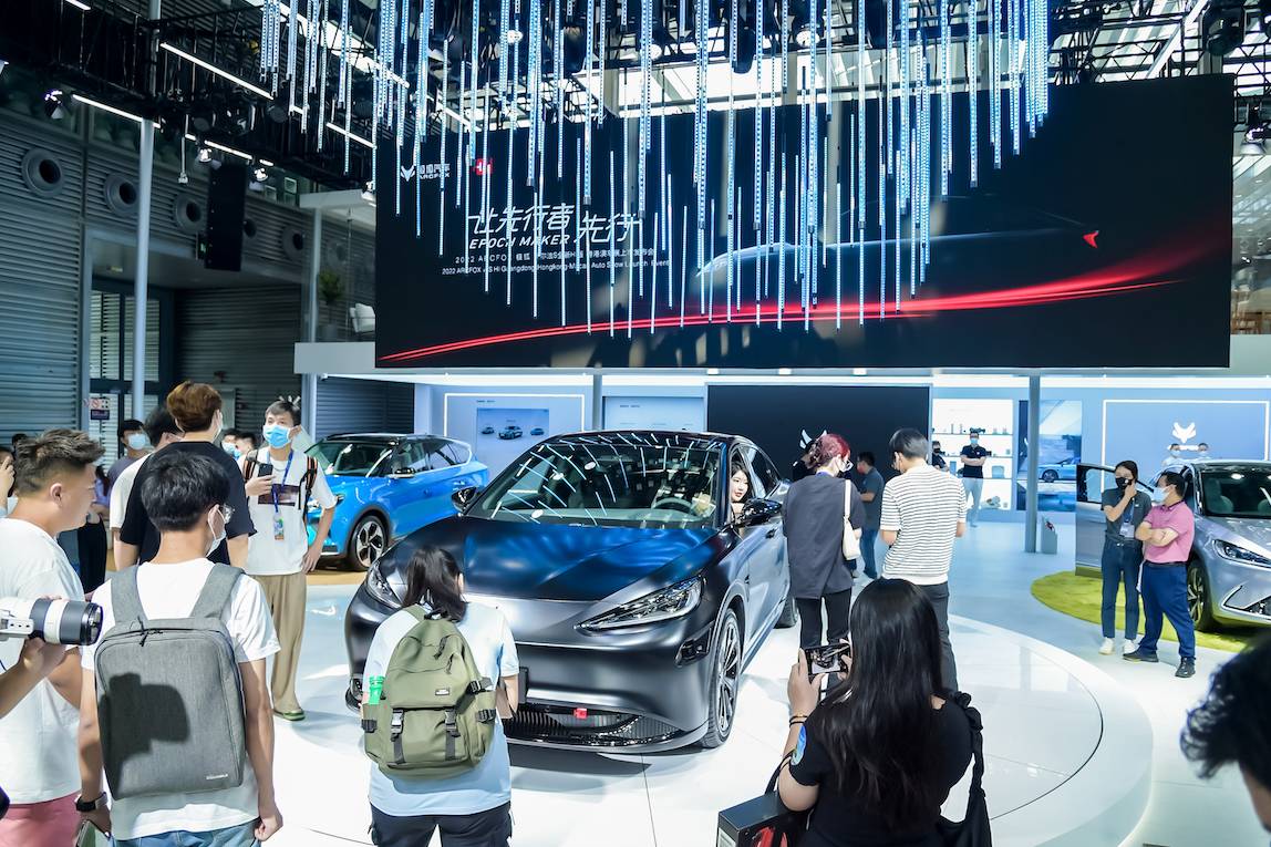 先行者致敬先行者！ “智能駕駛第一車”閃耀粵港澳車展