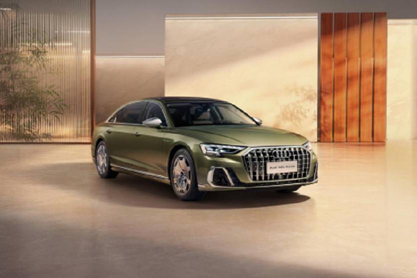 全新奧迪A8L Horch 創(chuàng)始人版正式上市，后排陸地頭等艙