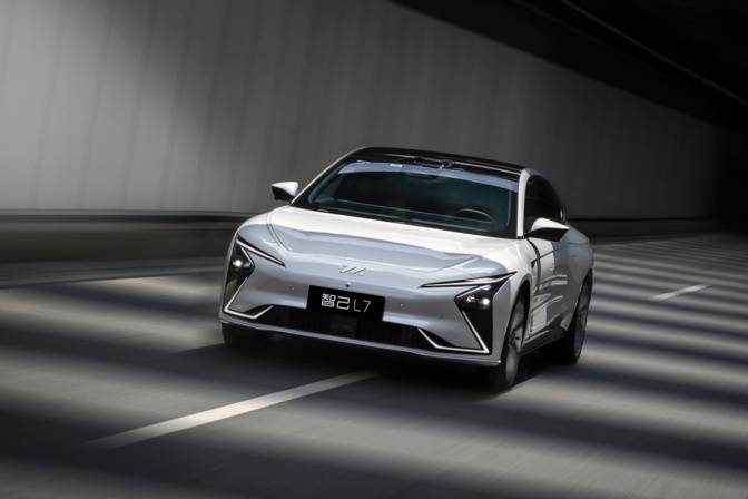 “更像人”的智己IM AD 足以撼動頭部玩家？