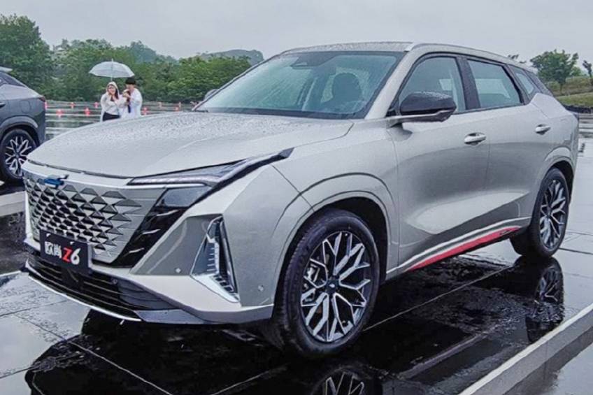 緊湊型SUV對決:長安歐尚Z6對比哈弗H6誰更值得買?