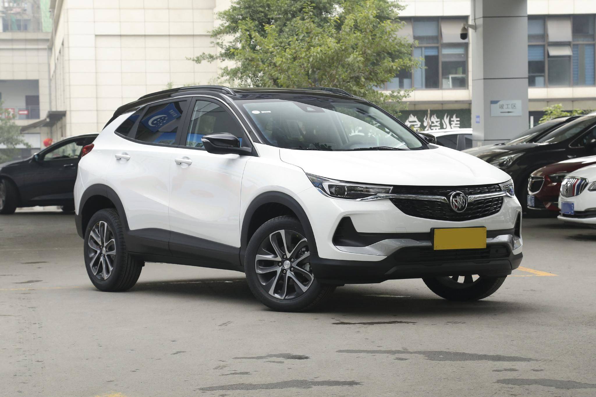 詳解昂科拉：小型SUV，配1.3T發動機，動力平順