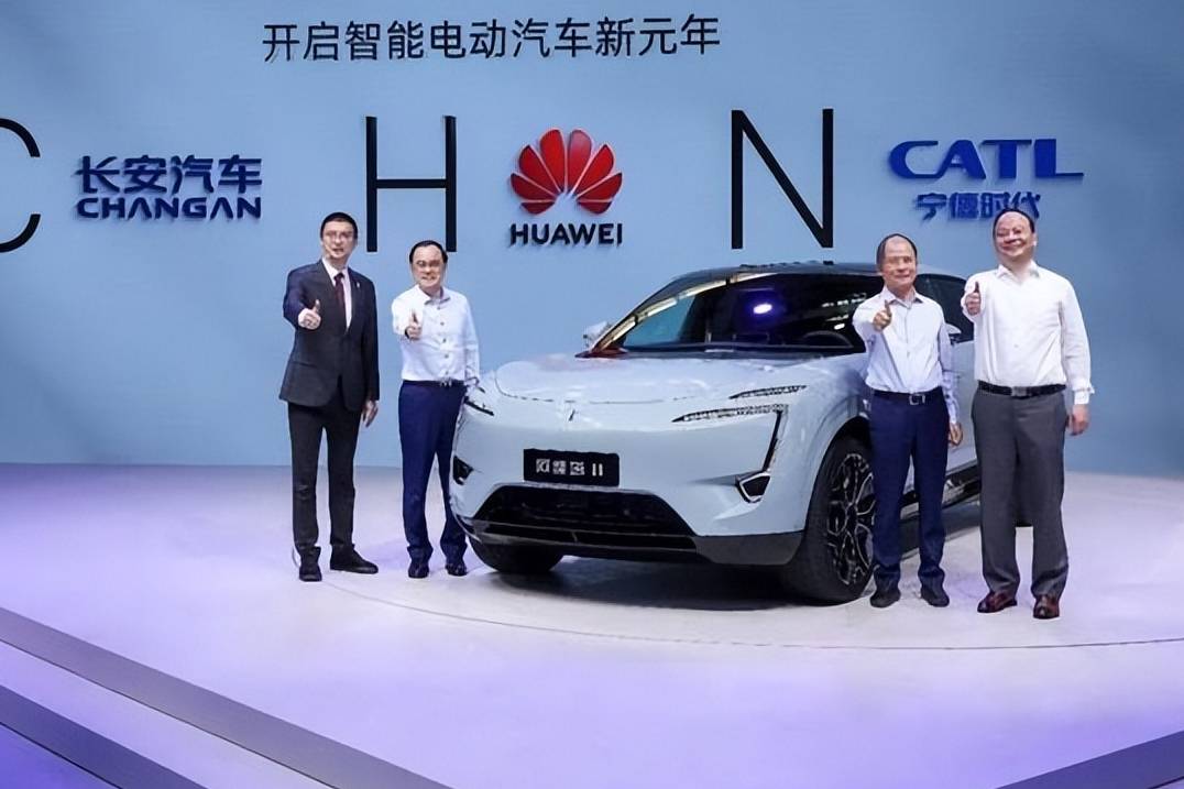 谭本宏：未来的智能电动汽车必须由中国创新力量主导
