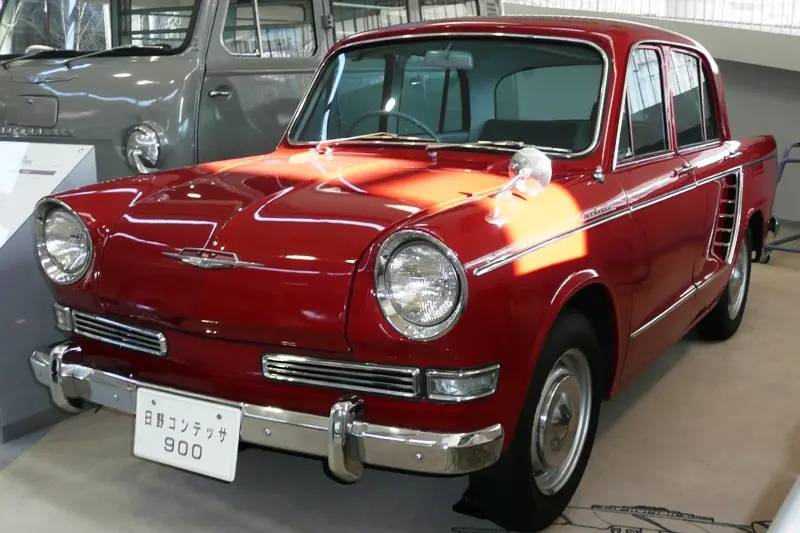 日野曾生產(chǎn)過(guò)的法日混血乘用車(chē)-Contessa 900