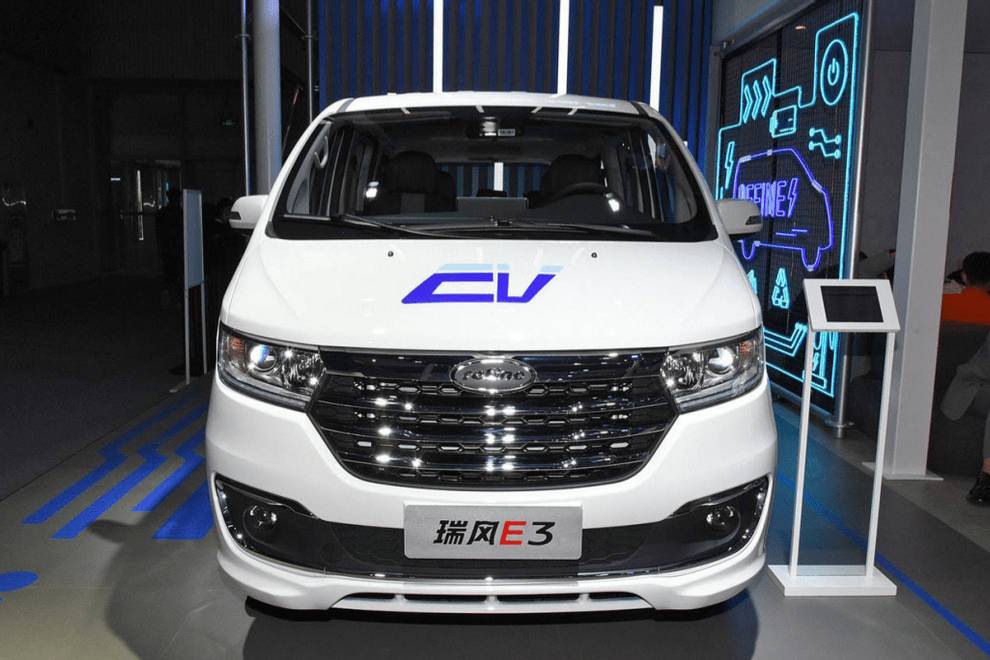 瑞風(fēng)E3對(duì)壘菱智M5EV，純電動(dòng)MPV領(lǐng)域誰能更勝一籌？