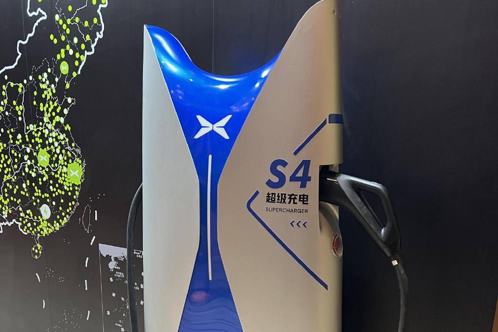 有望改寫市場格局，淘汰混動車型？小鵬的超充技術(shù)真有那么秀？