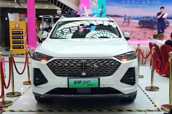 魏牌拿铁DHT-PHEV 长春车城万达首发登场