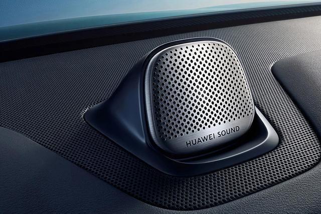 HUAWEI SOUND赋能，问界M5音响系统如何？