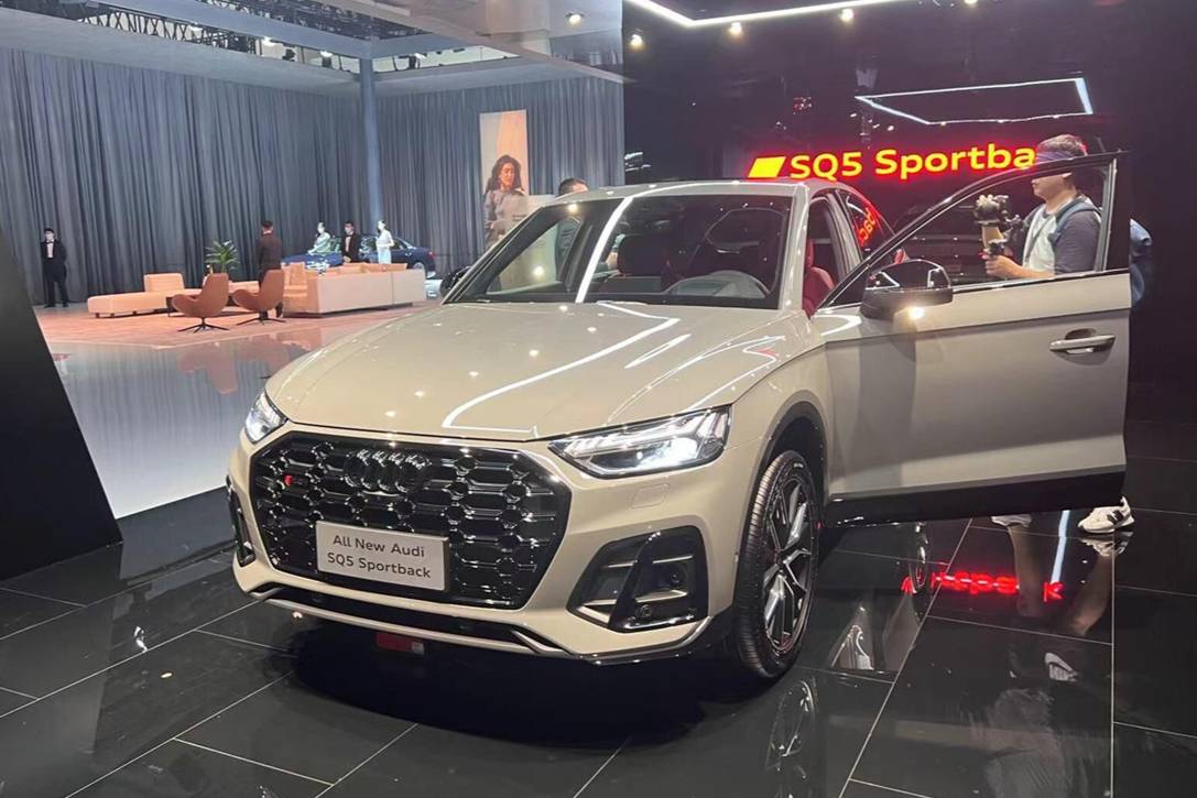 3.0T+全時四驅,全新奧迪SQ5上市,叫價63.88萬元
