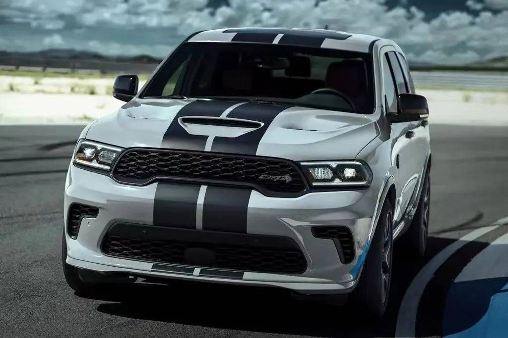 新款道奇Durango SRT Hellcat官图发布