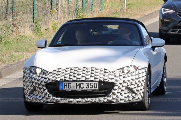 全新馬自達MX-5原型車諜照 預計將搭載混動系統(tǒng)