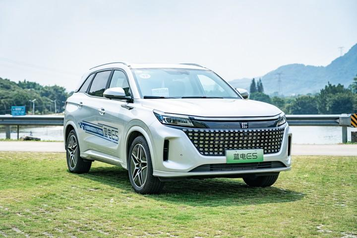 同级无对手！12万级电混中型SUV，试驾体验蓝电E5