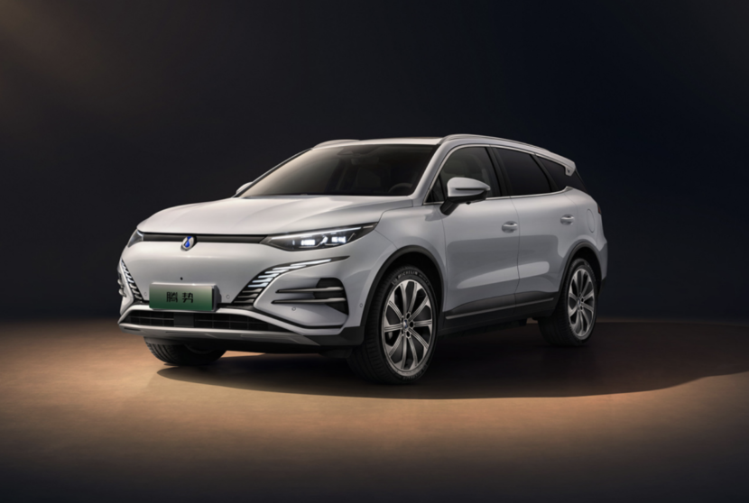腾势N8上市在即，能否撼动特斯拉Model Y的地位？