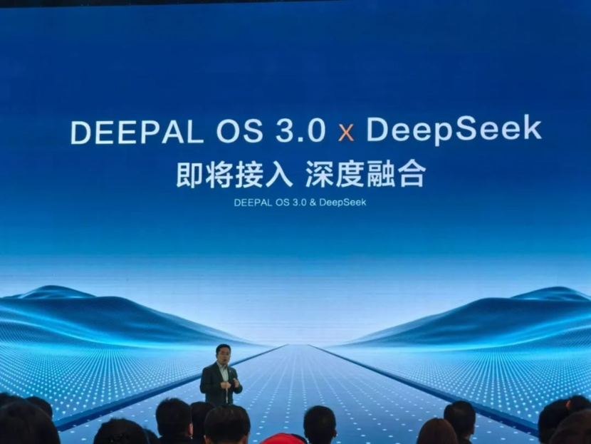 DeepSeek合作爆单，多家车企官宣“上车”