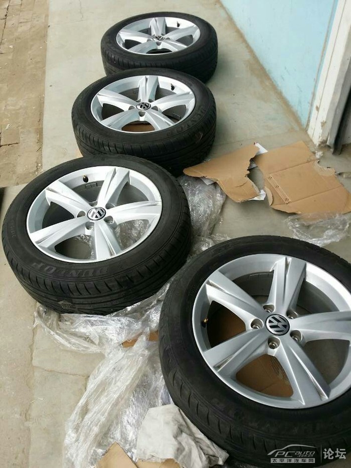 出售帕萨特原车17寸轮胎轮毂高清图片