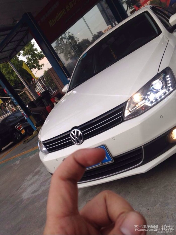 2013款速腾 1.4TSI 蓝驱版改装 论坛车友内饰 轮毂等改装作业高清图片