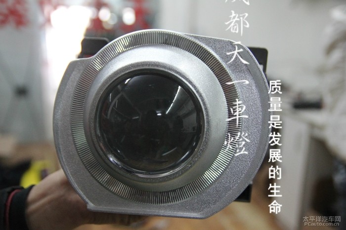 成都凯迪拉克sls赛威车灯改装升级海拉5双光透镜xv氙气灯 高清图片