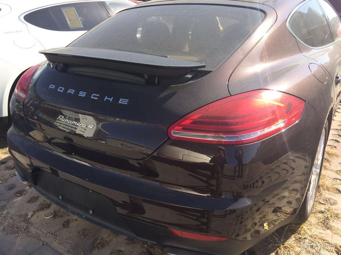 保时捷轿跑车panamera 长轴短轴 小功率大功率 两驱四驱高清图片