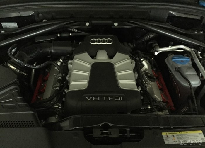 进口q5 3.0t越野型提车作业高清图片
