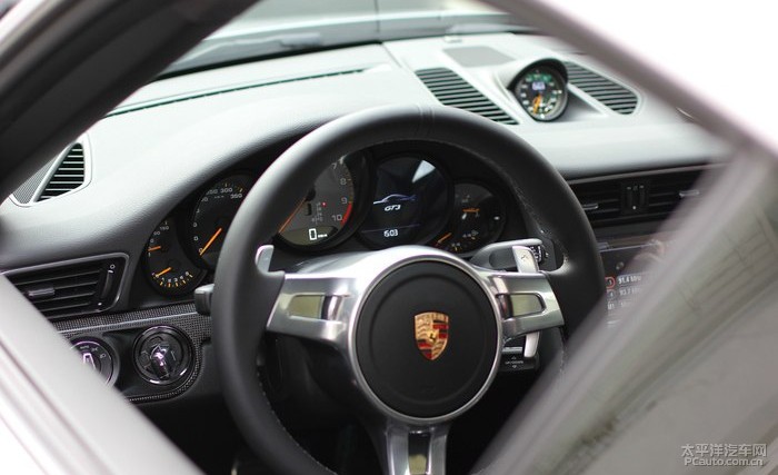 自吸绝唱 银色魅影 gt银保时捷911gt3提车作业高清图片