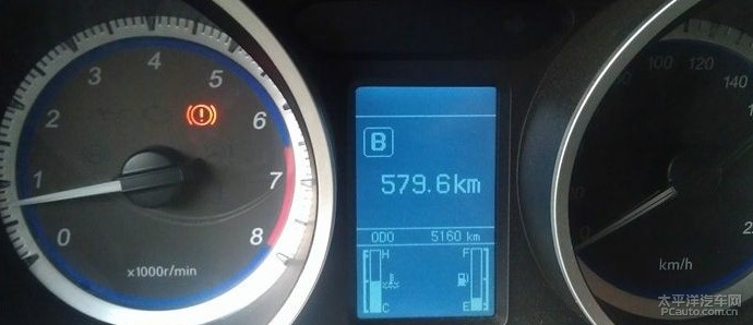 v5菱致 手动 舒适版5000km用车 内饰一般发动机省油 高清图片